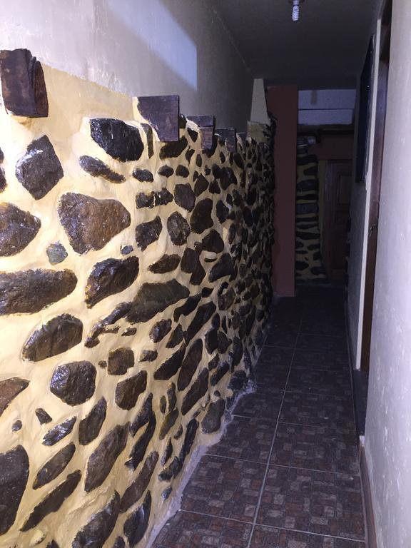 Rumi Sonqo Hostel Ollantaytambo Esterno foto